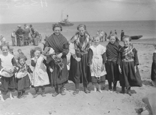 Children on the Aran Islands - Archive Photo