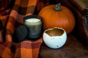 Halloween giveaway: Candle prize close-up